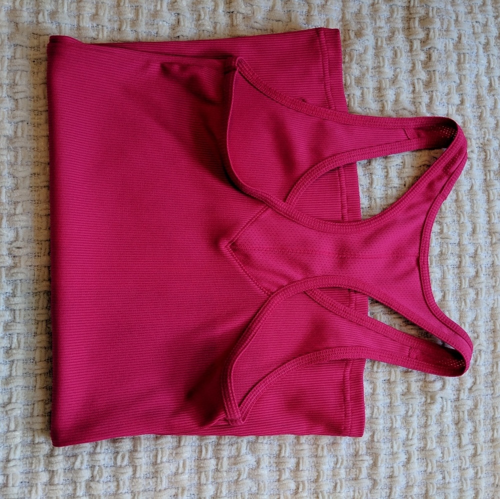 Beautiful pink Under Armour tank